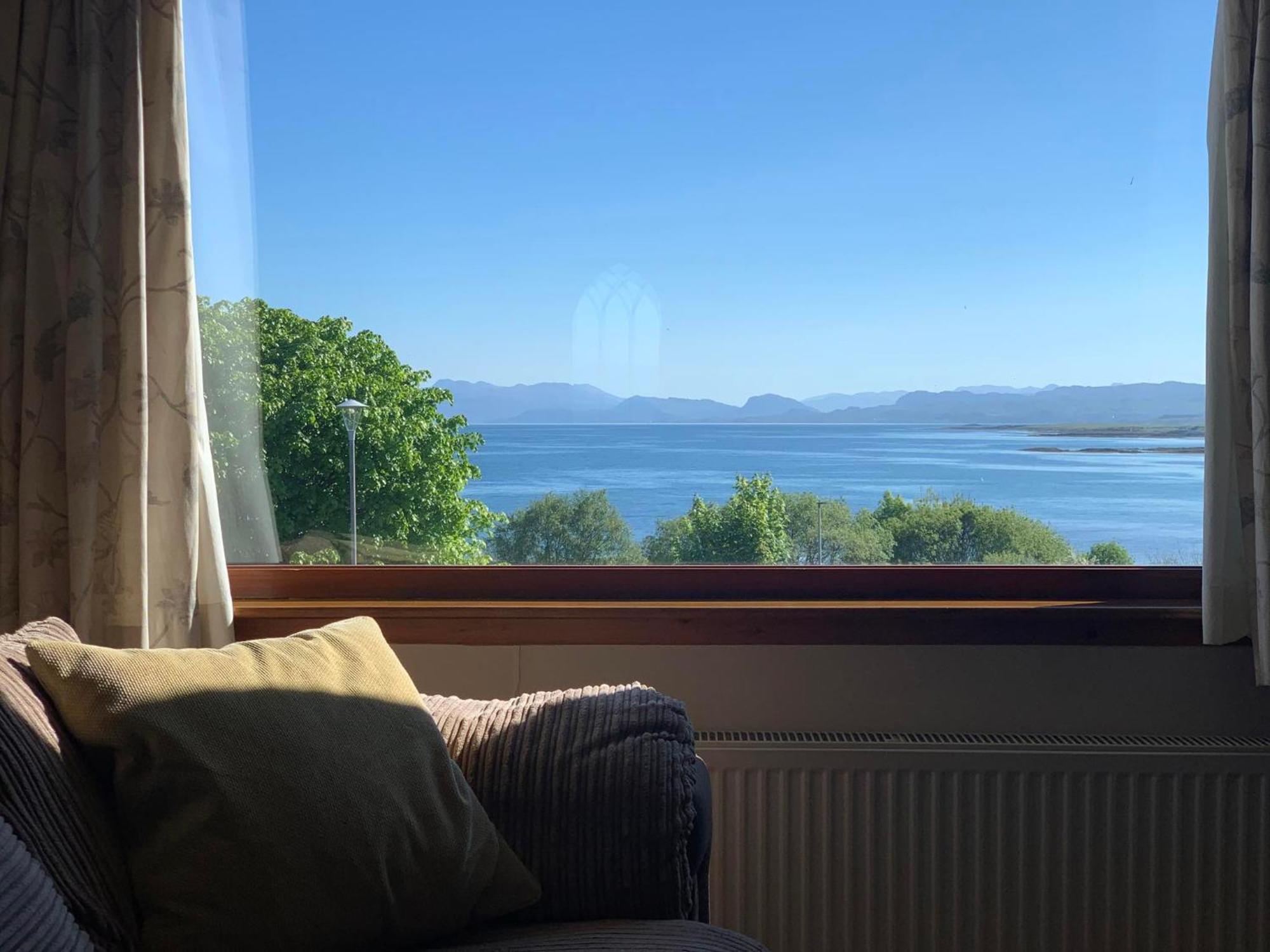 Skye Basecamp Hostel, Broadford Bay, Isle Of Skye 外观 照片