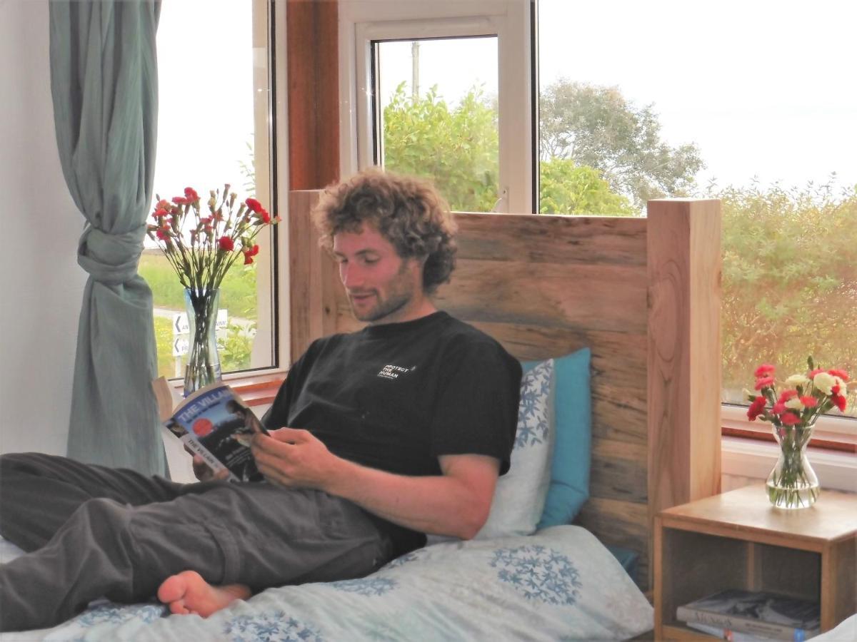 Skye Basecamp Hostel, Broadford Bay, Isle Of Skye 外观 照片